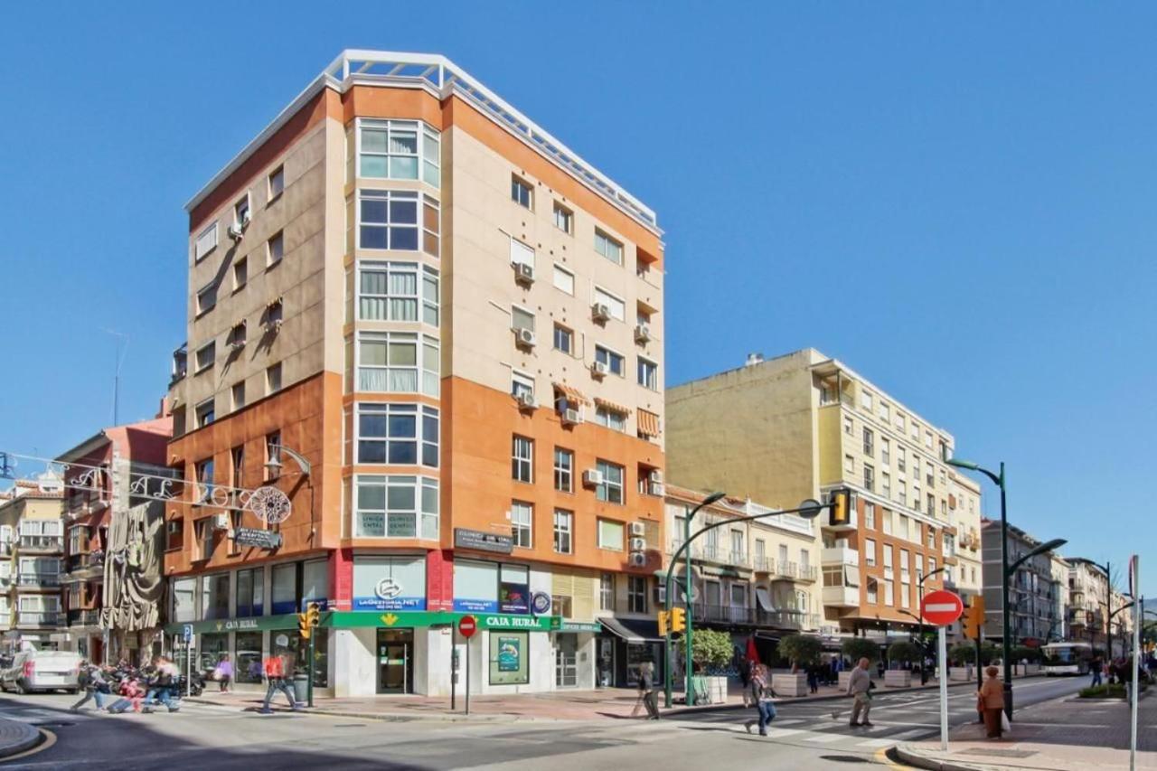 Apartamento Amplio Piso Con Terraza Málaga Exterior foto